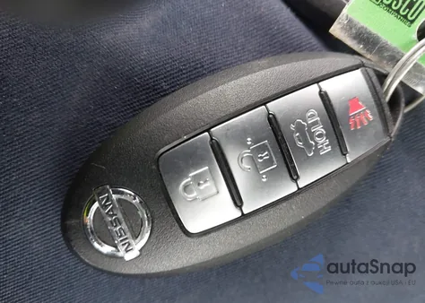 2015 Nissan Sentra Sr z USA, uszkodzony, nr VIN 3N1AB7AP8FY309462